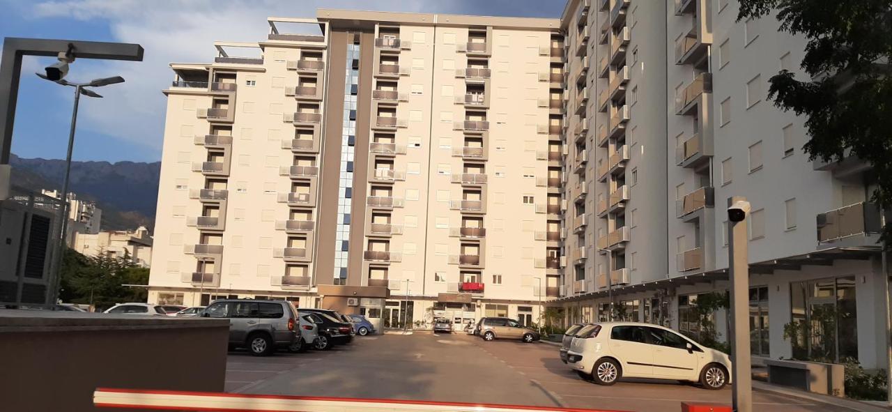 Lux Apartment Portovista Бар Экстерьер фото
